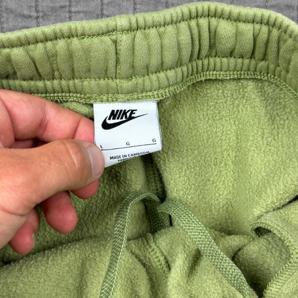 Nike Sportswear Club Fleece Cargo Sweatpants Mens Large Green Joggers Athletic - Picture 10 of 15